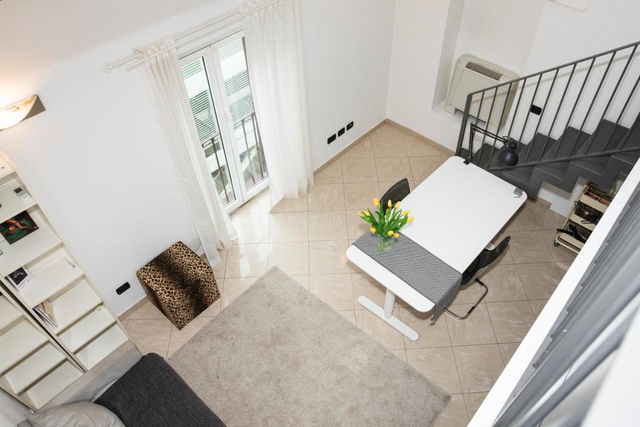 Ferienwohnung Cozy Loft In A Fashion District Of Mailand Exterior foto